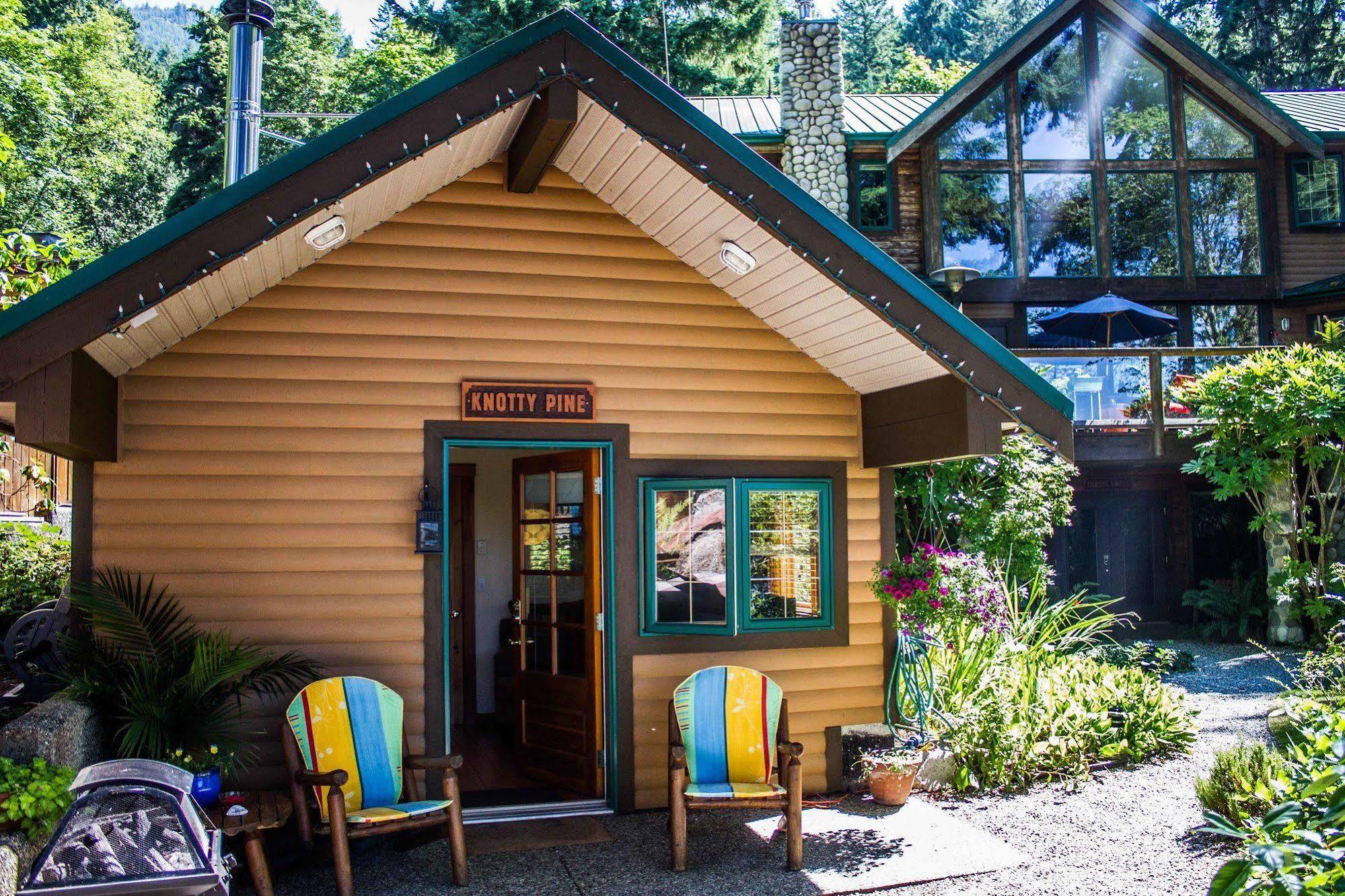 Tranquility Bay Waterfront Inn Sechelt Εξωτερικό φωτογραφία
